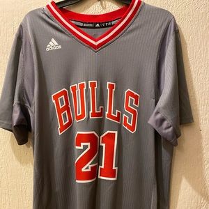 Chicago Bulls Adidas Jimmy Butler Jersey size XL